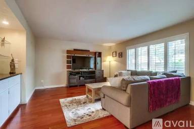 Main picture of 4215 Asher St