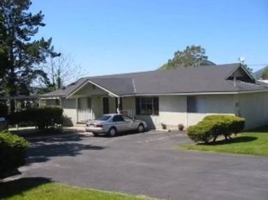 Main picture of 1961 Jennifer St