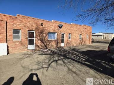 Main picture of 1590 State St