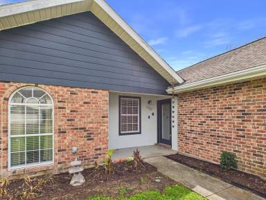 Main picture of 115 La Rue Vil