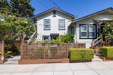 Main picture of 301 Park Ave