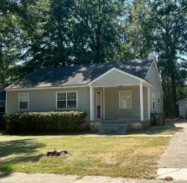 Main picture of 205 Patton Ave