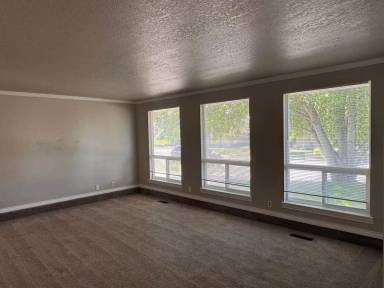 Main picture of 5303 N Sky Vista Ave