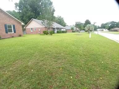 Main picture of 350 Katydid St
