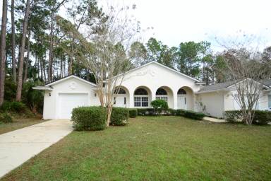 Main picture of 14 Bunker Knolls Ln