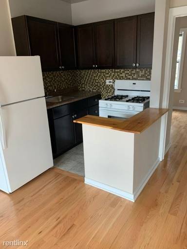 Main picture of 5666 N Ridge Ave