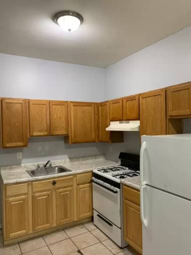 Main picture of 633 61st St