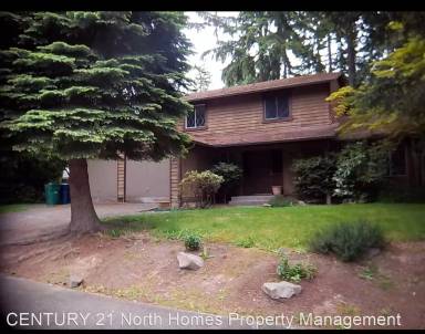 Main picture of 10734 126th Pl NE
