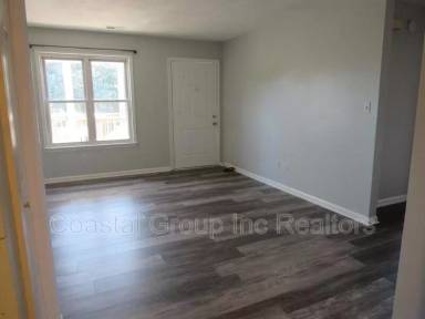 Main picture of 1537 E Ocean View Ave