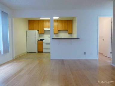 Main picture of 6 19th Ave