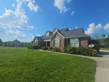 Main picture of 4565 Twin Creeks Dr