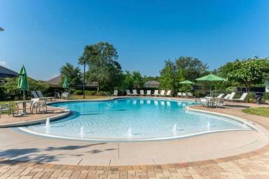 Main picture of 662 Teal St