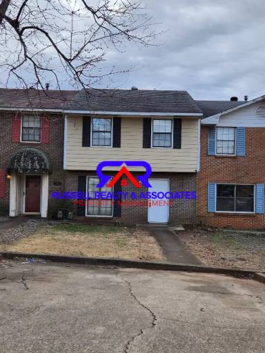Main picture of 2541 Hampstead Dr