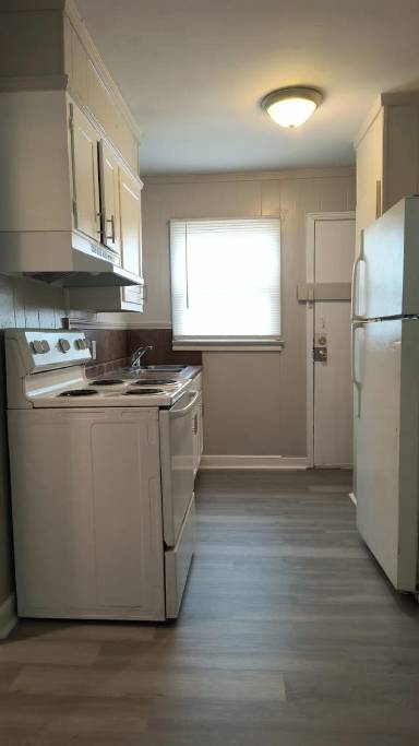Main picture of 600 W 27th Ave