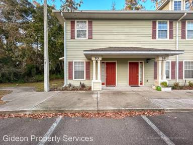 Main picture of 2960 SW 35th Pl