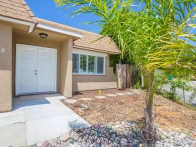 Main picture of 628 Carillo Cir