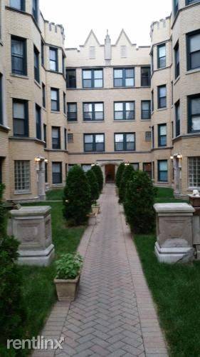 Main picture of 6612 S Kenwood Ave