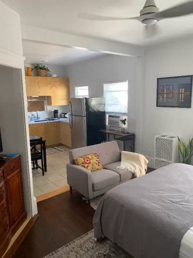 Main picture of 970 23rd St