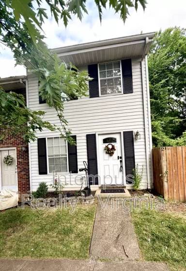 Main picture of 2 Kingsbridge Ct