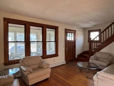 Main picture of 254 Hamline Ave S