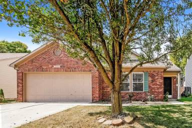 Main picture of 10236 Hatherley Way