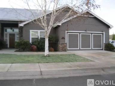 Main picture of 102 Sandridge Way