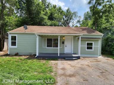 Main picture of 2320 W Nichols St