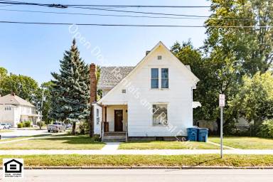 Main picture of 1104 S Jackson St