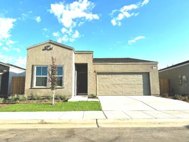 Main picture of 4276 Bellaire Ave