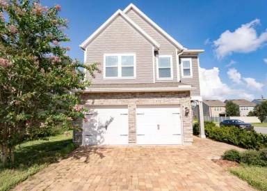 Main picture of 2670 Fawn Point Dr