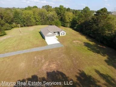 Main picture of 8806 Greenwood Rd