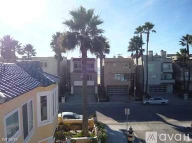 Main picture of 5506 Breakers Way