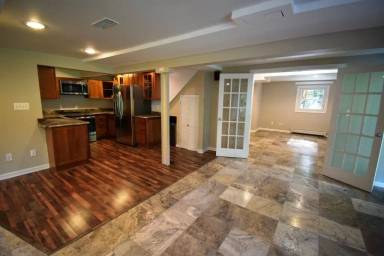 Main picture of 1239 Noyes Dr