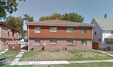 Main picture of 215 Baltimore St