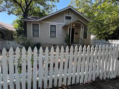 Main picture of 2910 Pearl St