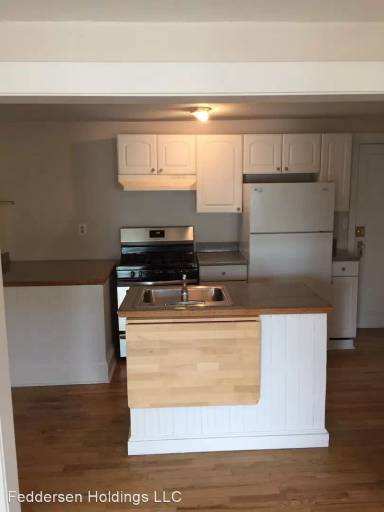 Main picture of 2201 Aldrich Ave S