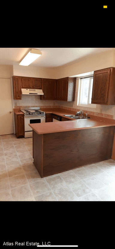 Main picture of 6960 Sugar Creek Cir