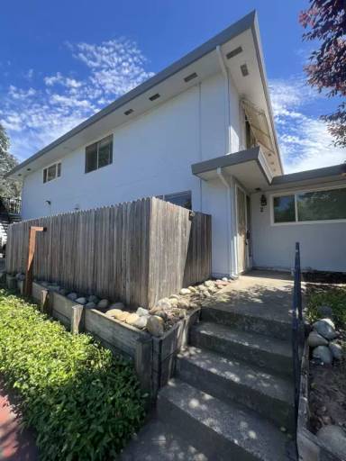 Main picture of 4722 Greenholme Dr