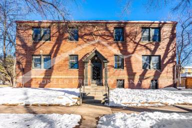 Main picture of 1684 Harrison St