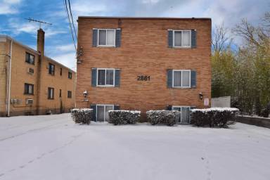 Main picture of 2861 Harrison Ave