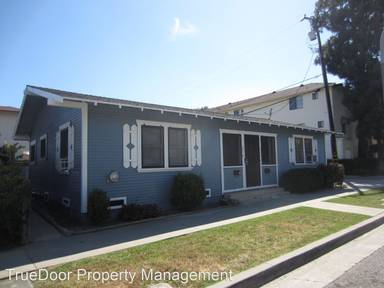 Main picture of 214 E Ash St