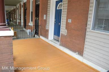Main picture of 2221 N Park Ave