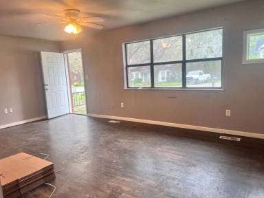 Main picture of 710 N Mock St