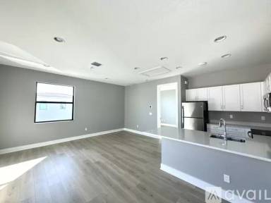 Main picture of 13236 Machiavelli Way