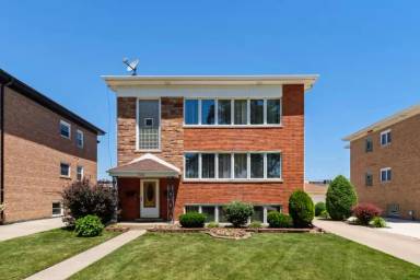 Main picture of 7232 W Crain St