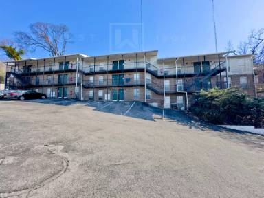 Main picture of The Hillside Apartments