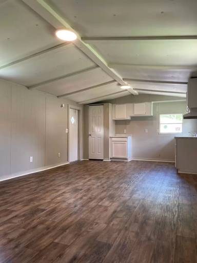 Main picture of 107 Holly Vista Ln