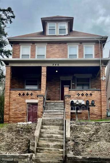 Main picture of 946 Beaver Rd