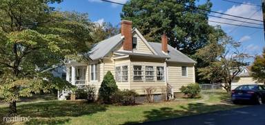 Main picture of 2500 Burnley Ave