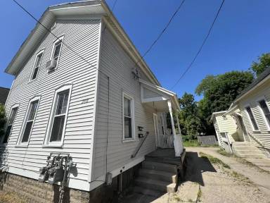 Main picture of 209 Seward Ave NW